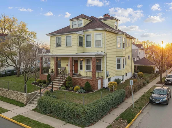 287 Hornblower Ave #1F, Belleville, NJ 07109