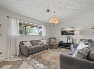 1703 England Rd, Arlington, TX 76013