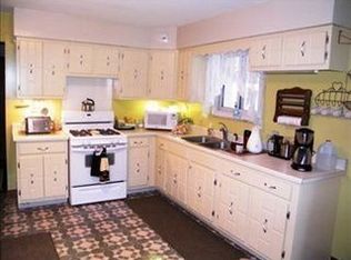 5191 Chadwick Rd, Madison, OH 44057