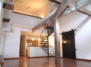 111 Church St APT 9, Philadelphia, PA 19106