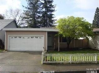 1880 Greeneich Ave, Santa Rosa, CA 95401