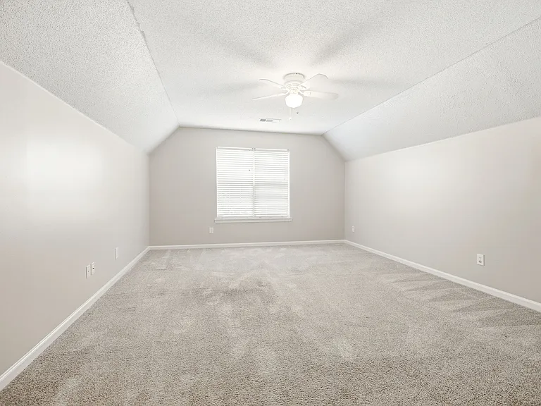 6330 N Glen Dr — Photo 33