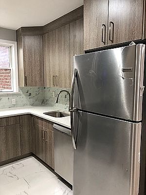 3rd image of 3112 38th Ave #2A