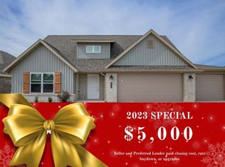 652 Kayla Maria St, Prairie Grove, AR 72753