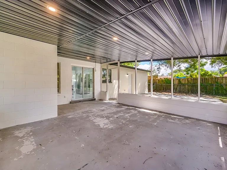 512 Donna Dr — Photo 19