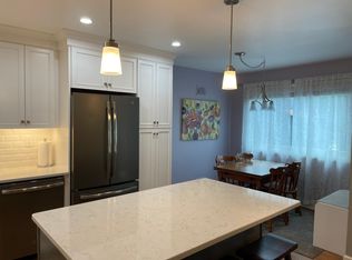 2403 Fox Ln, Poughkeepsie, NY 12603