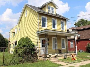 1049 W Lincoln St, Easton, PA 18042