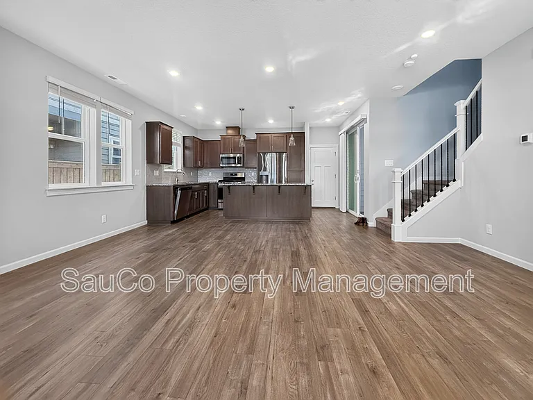 3909 SE Zircon Ln — Photo 8
