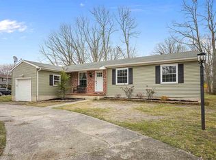 32 Foxborough Rd, Ocean View, NJ 08230