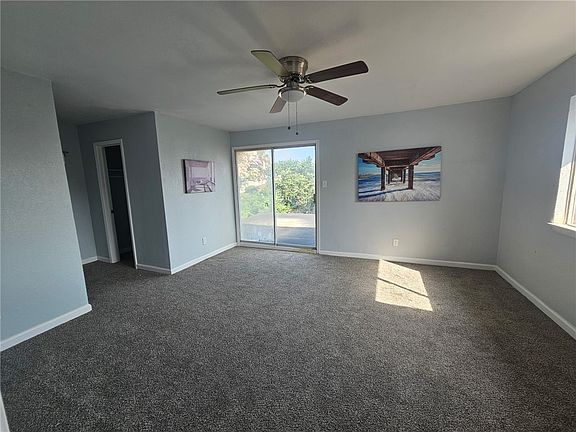 4th image of 932 Waterview St