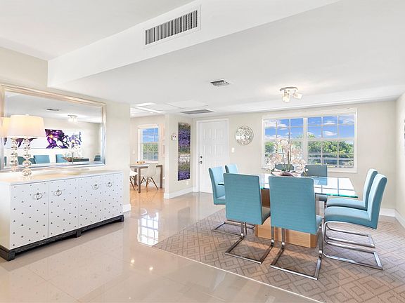 4th image of 555 Oaks Lane #504