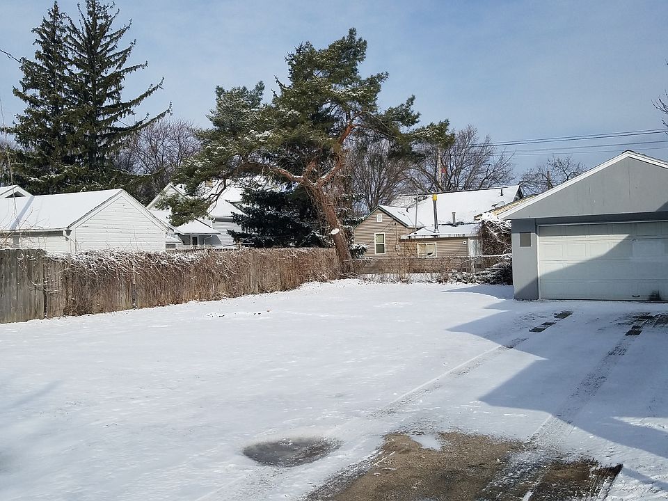 Side yard