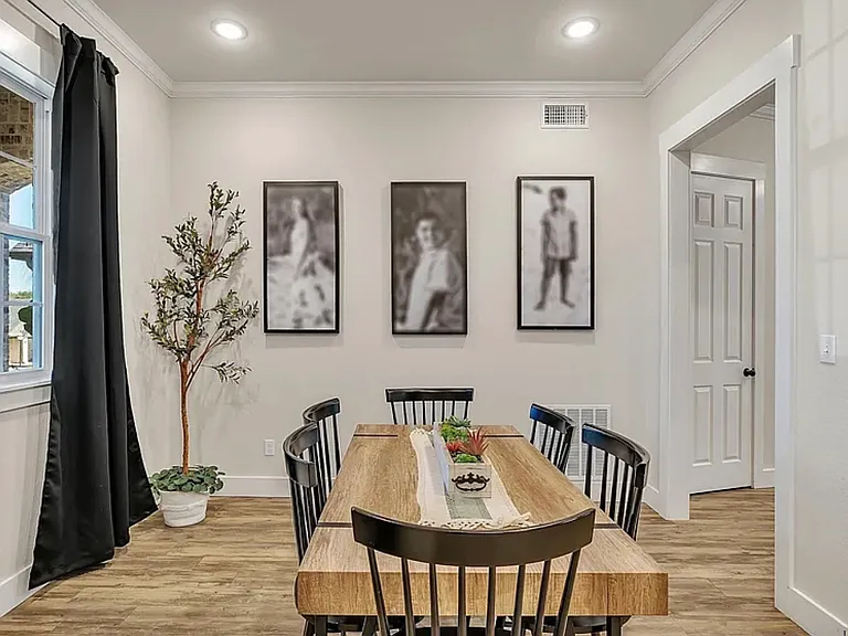 4516 Lone Oak Ln — Photo 13
