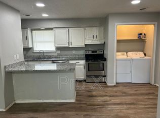 1602 Juniper Cir #D, Springdale, AR 72764