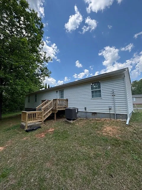 Building Photo - 82 Rockridge Ct