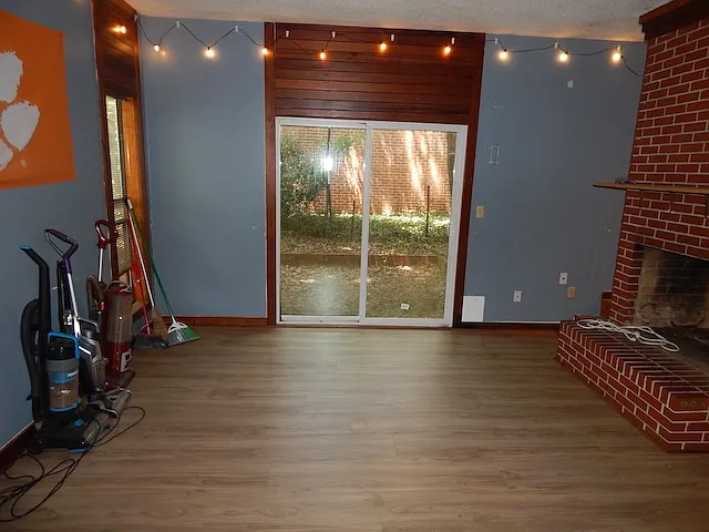 114 Houston St — Photo 4
