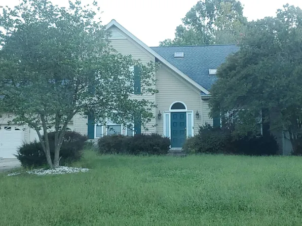 8923 Cottongrass St, Waldorf, MD 20603