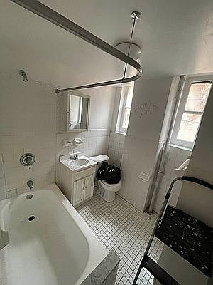 5th image of 29 Joralemon St #126