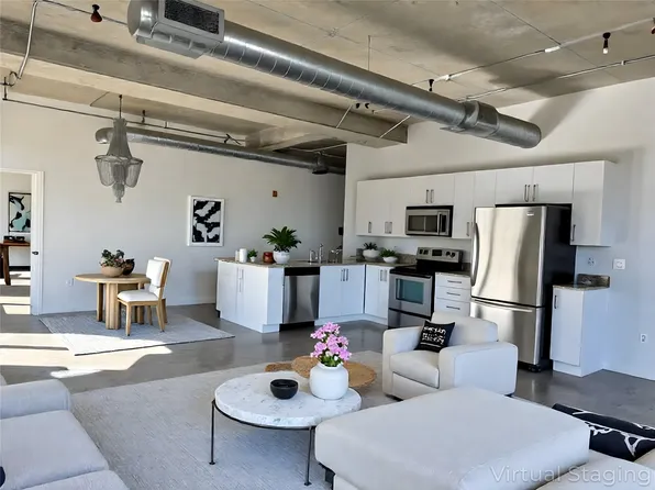 1001 Belleview St #201, Dallas, TX 75215