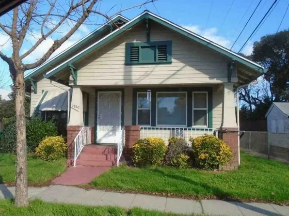 2820 N El Dorado St, Stockton, CA 95204