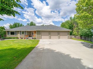 2420 Fairway Dr, Malaga, WA 98828