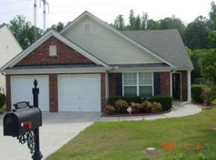 2556 Tullamore Cir, Snellville, GA 30039