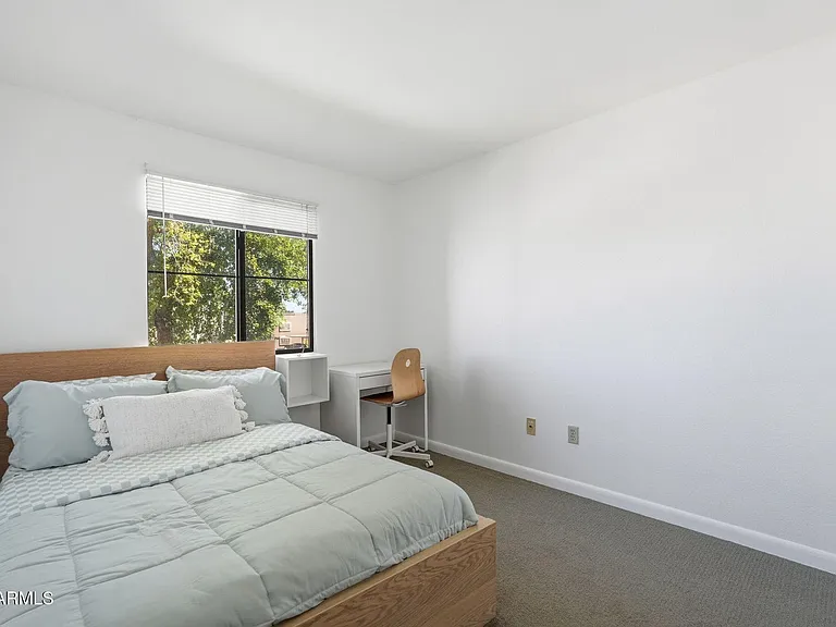 1005 E 8th St #2003 — Photo 10