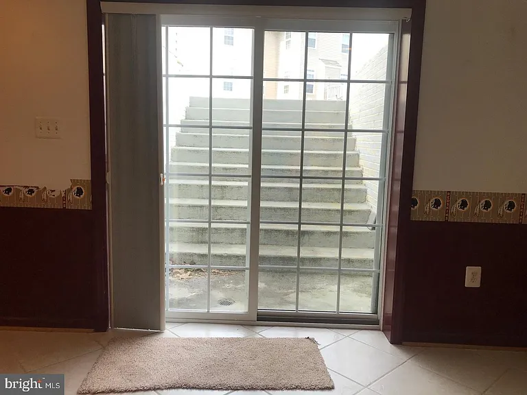 9 Saint Claires Ct — Photo 7