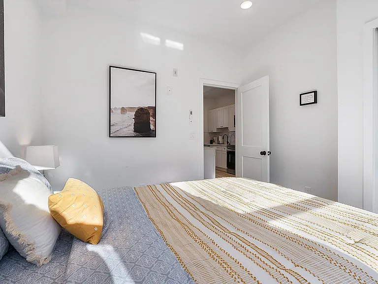 3907 Haverford Ave #6 — Photo 8