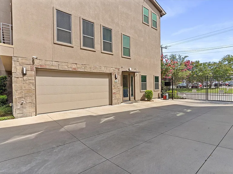1717 Annex Ave #605 — Photo 25