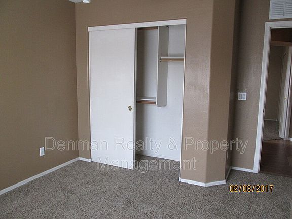 5th image of 1124 E Maddison St