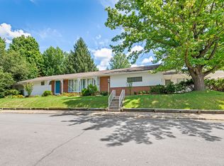 700 Flower Ln, Moberly, MO 65270