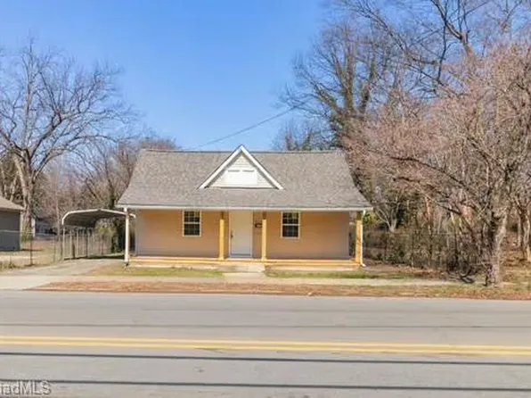 1103 E Sprague St, Winston Salem, NC 27107