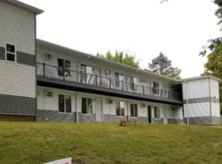 222 Market St #208, Niles, MI 49120