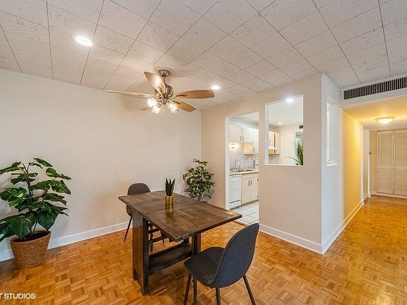 3rd image of 940 Beau Dr Unit 204