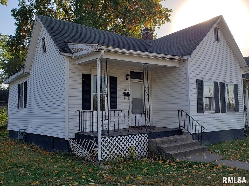 2nd image of 1130 E Carpenter St