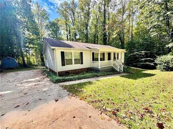 4530 Manna Dr, Winston Salem, NC 27101