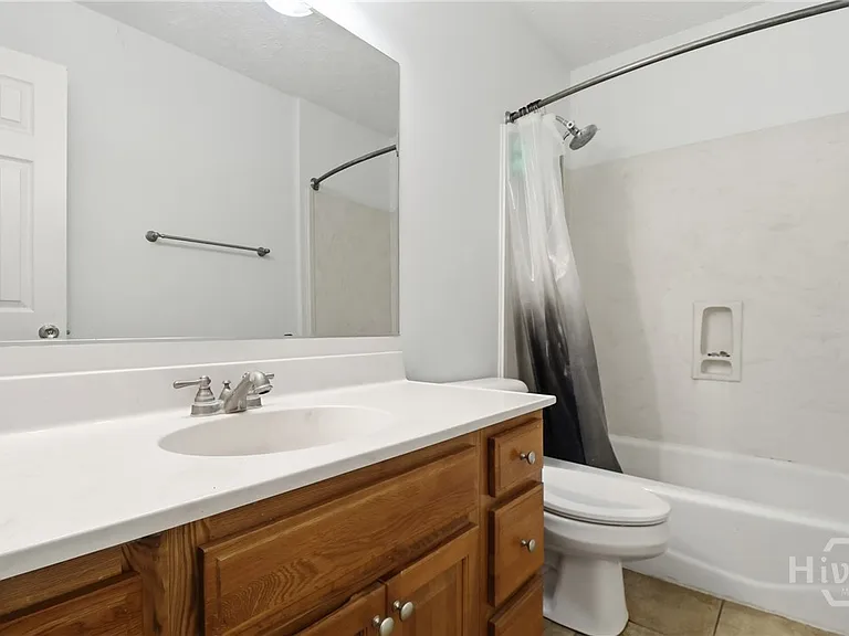 375 Pine Needle Dr — Photo 7