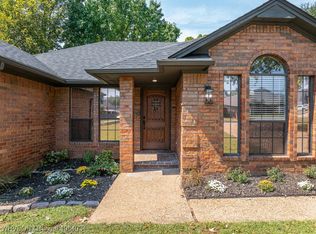 1327 Springdale Dr, Alma, AR 72921