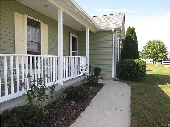 2nd image of 9721 Hidden Branch Ln