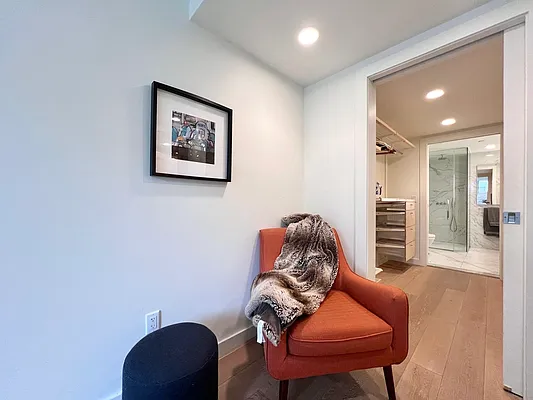 Rented by Keller Williams NYC | media 35