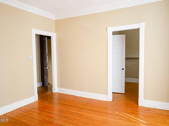 4th image of 475 Hamilton St #2