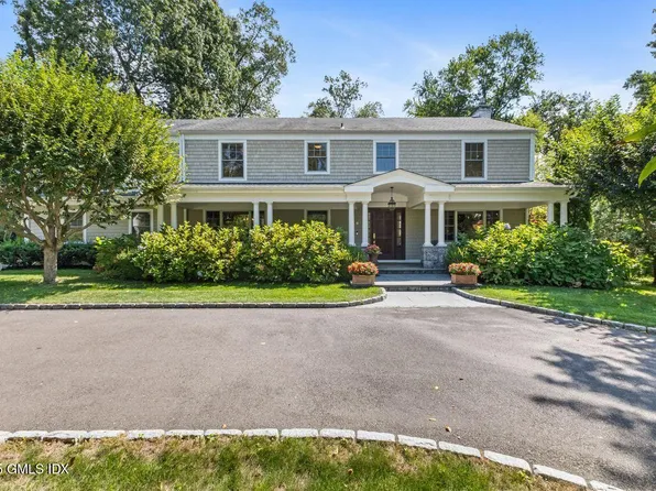 6 Fox Hollow Ln, Cos Cob, CT 06807