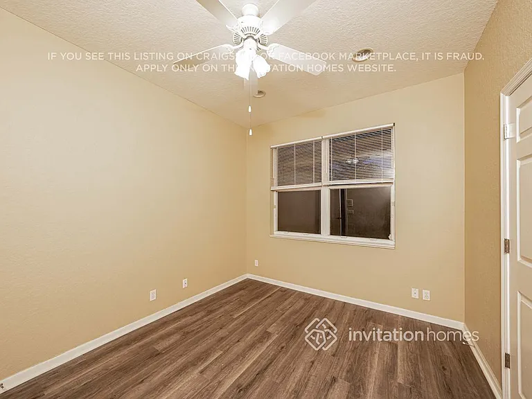 1504 Siena Ln — Photo 8