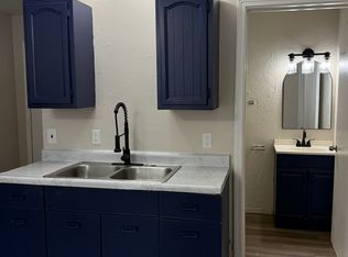 516 S Poplar St APT 9, Carbondale, IL 62901