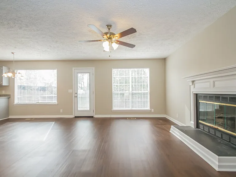 6005 Bradford Hills Dr — Photo 2