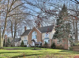 34 Galloping Hill Rd, Holmdel, NJ 07733