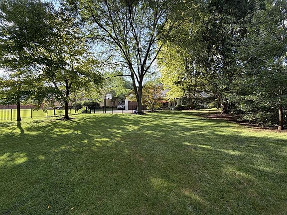 5th image of 4331 Shire Landing Rd