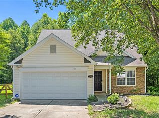 8625 Acacia Ridge Ct, Charlotte, NC 28269