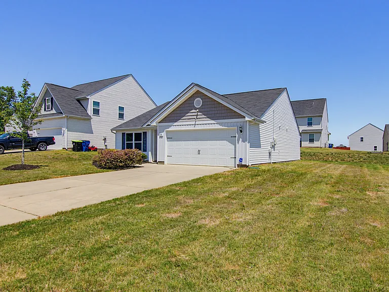 191 Steamboat Ln — Photo 26